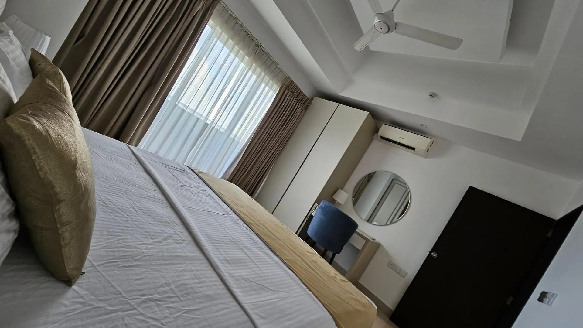 Ocean Breeze Sea View Luxury Apartments Negombo Sri Lanka