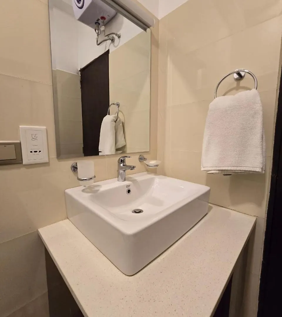Ocean Breeze Sea View Luxury Apartments Negombo Sri Lanka