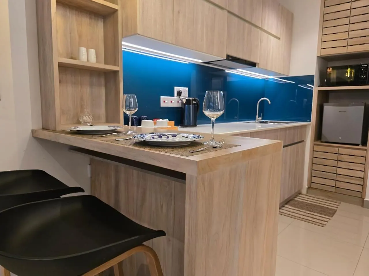 Ocean Breeze Sea View Luxury Apartments Negombo 0*,  Sri Lanka