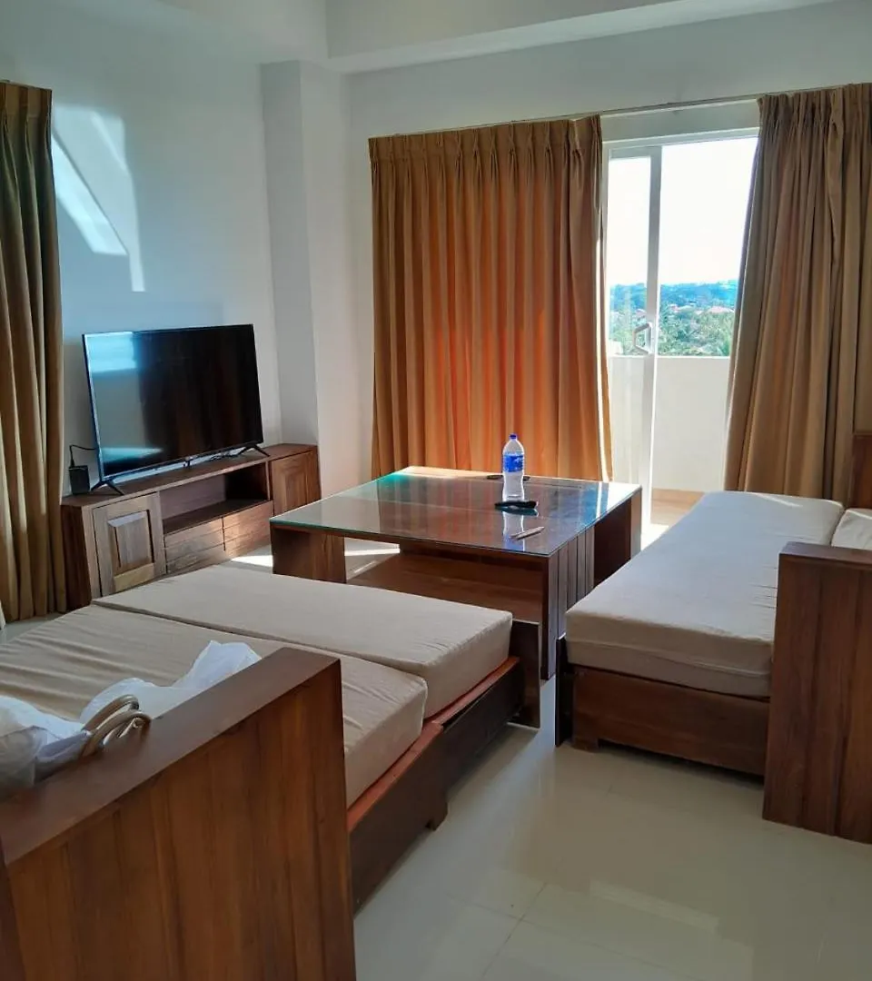 Ocean Breeze Sea View Luxury Apartments Negombo 0*,