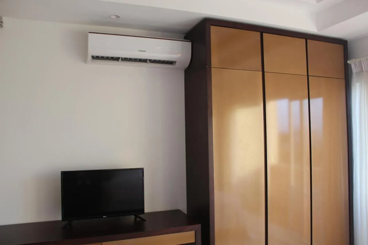 Ocean Breeze Sea View Luxury Apartments Negombo